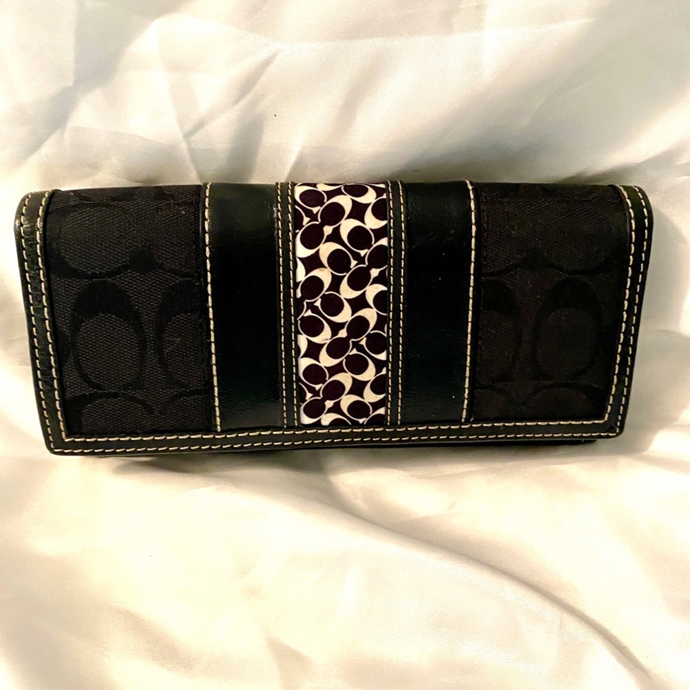 Vintage Coach black fabric wallet Classic print